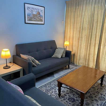 Subang Ville Ehsan Apartment Kampong Baharu Sungai Way Dış mekan fotoğraf