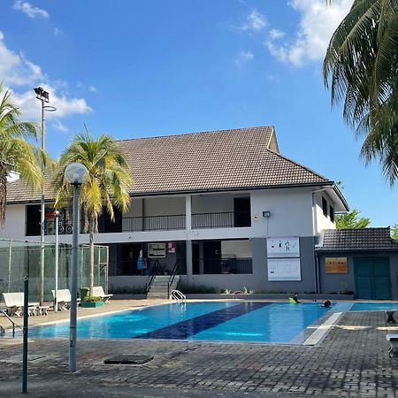 Subang Ville Ehsan Apartment Kampong Baharu Sungai Way Dış mekan fotoğraf