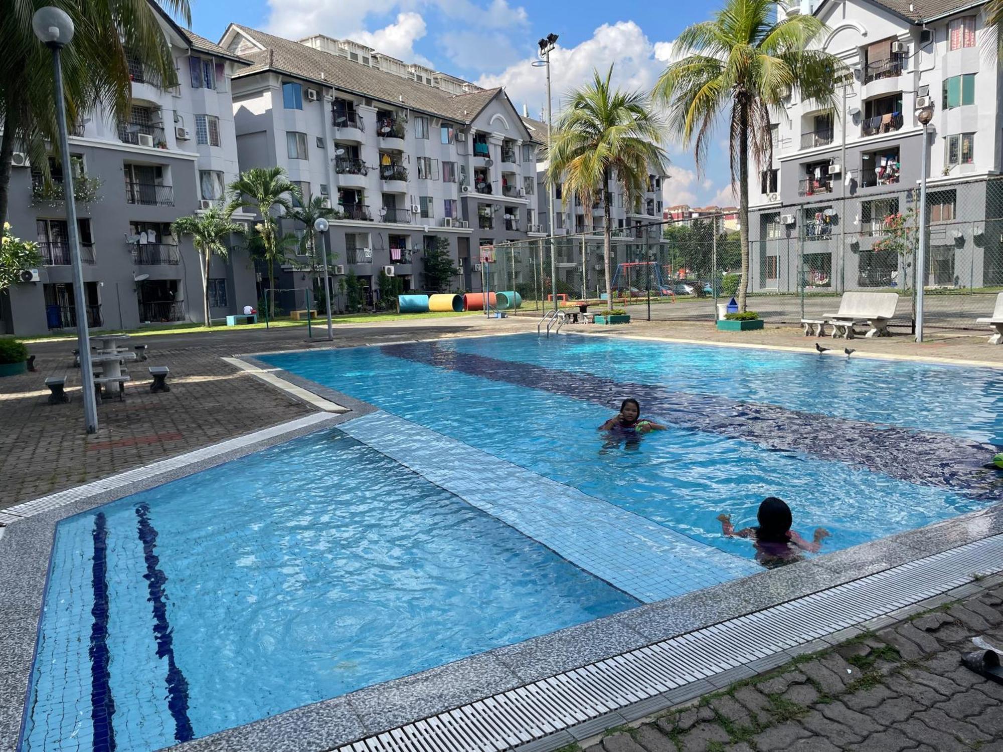 Subang Ville Ehsan Apartment Kampong Baharu Sungai Way Dış mekan fotoğraf